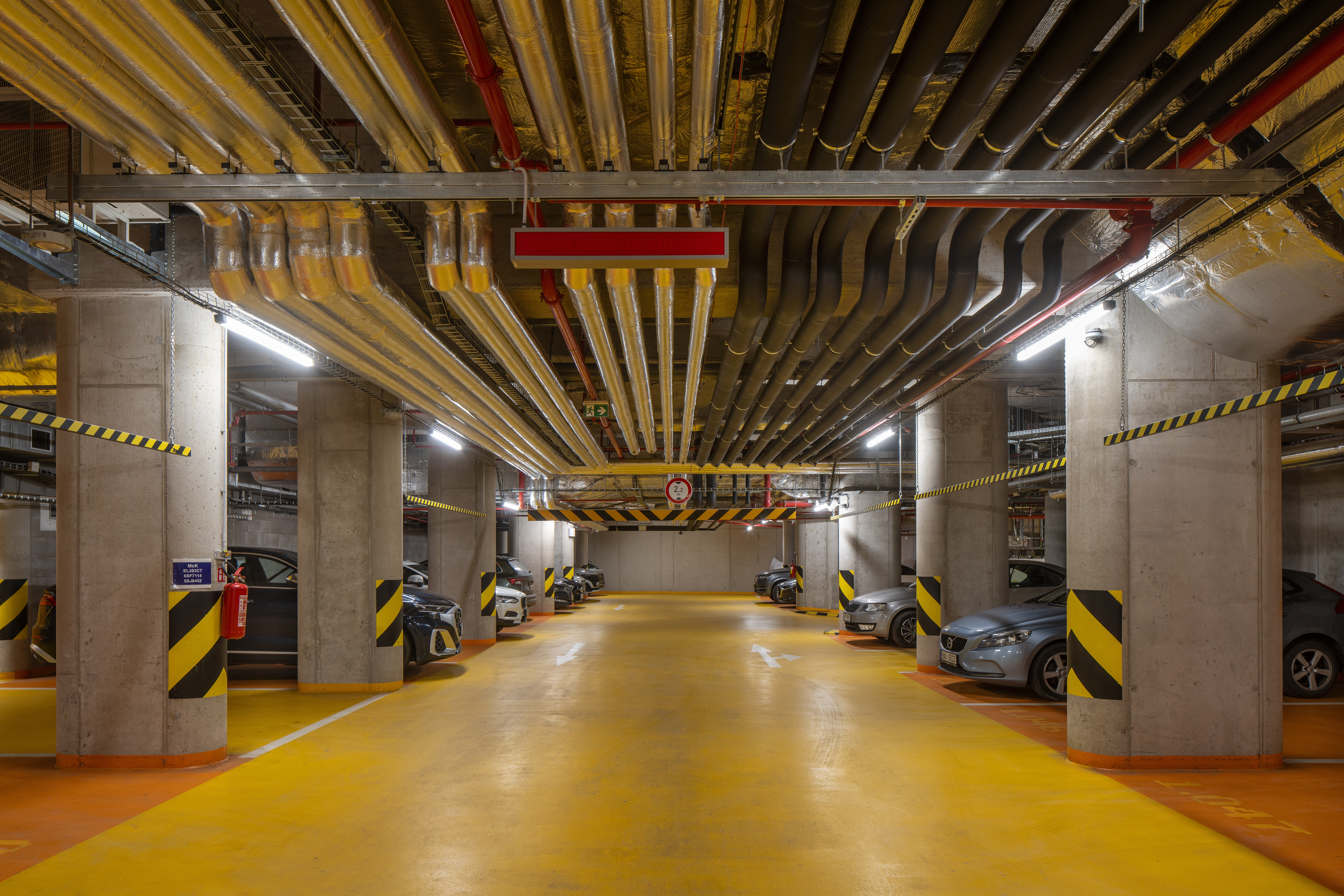 Wellness and amenity floor