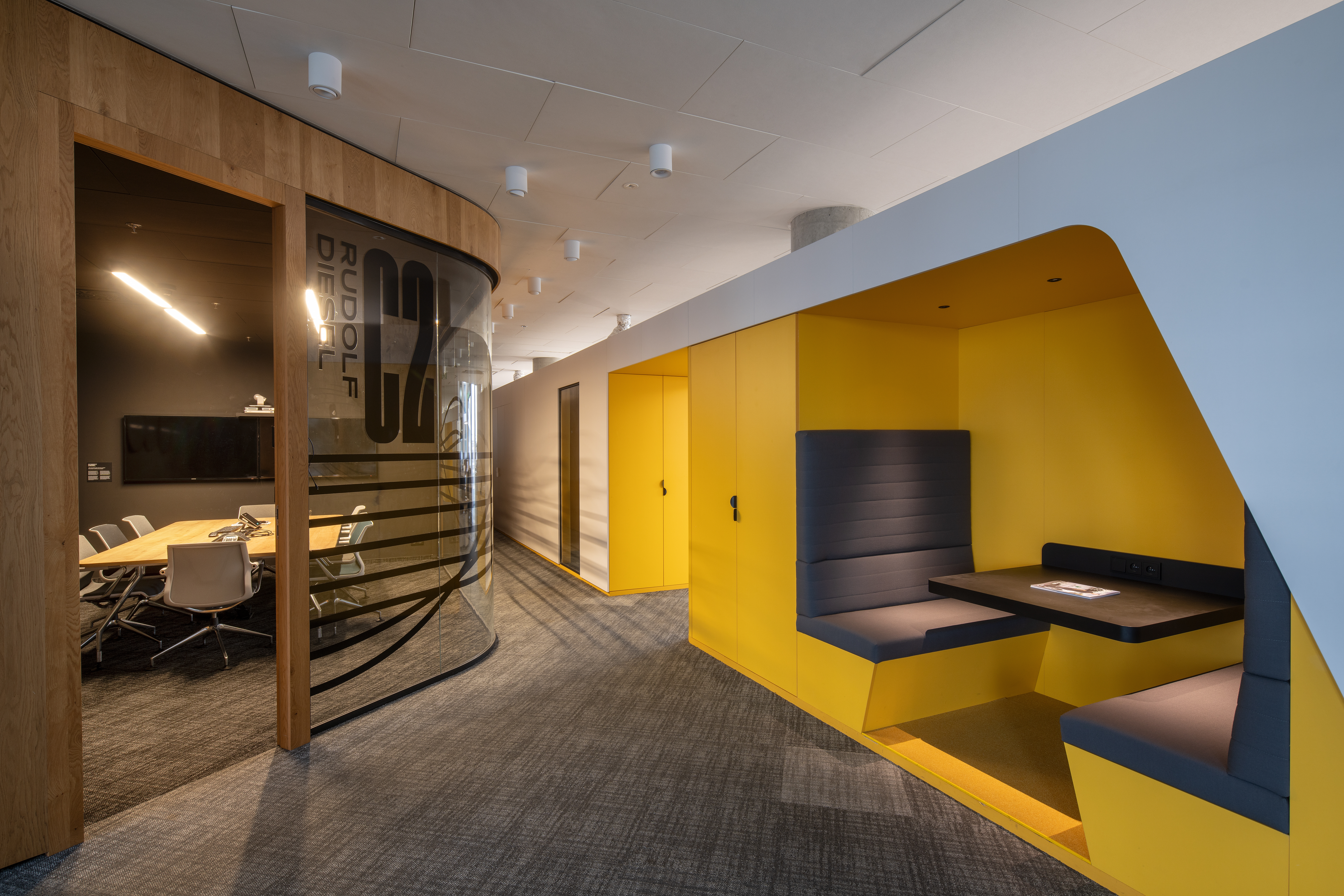 High-spec meeting suite